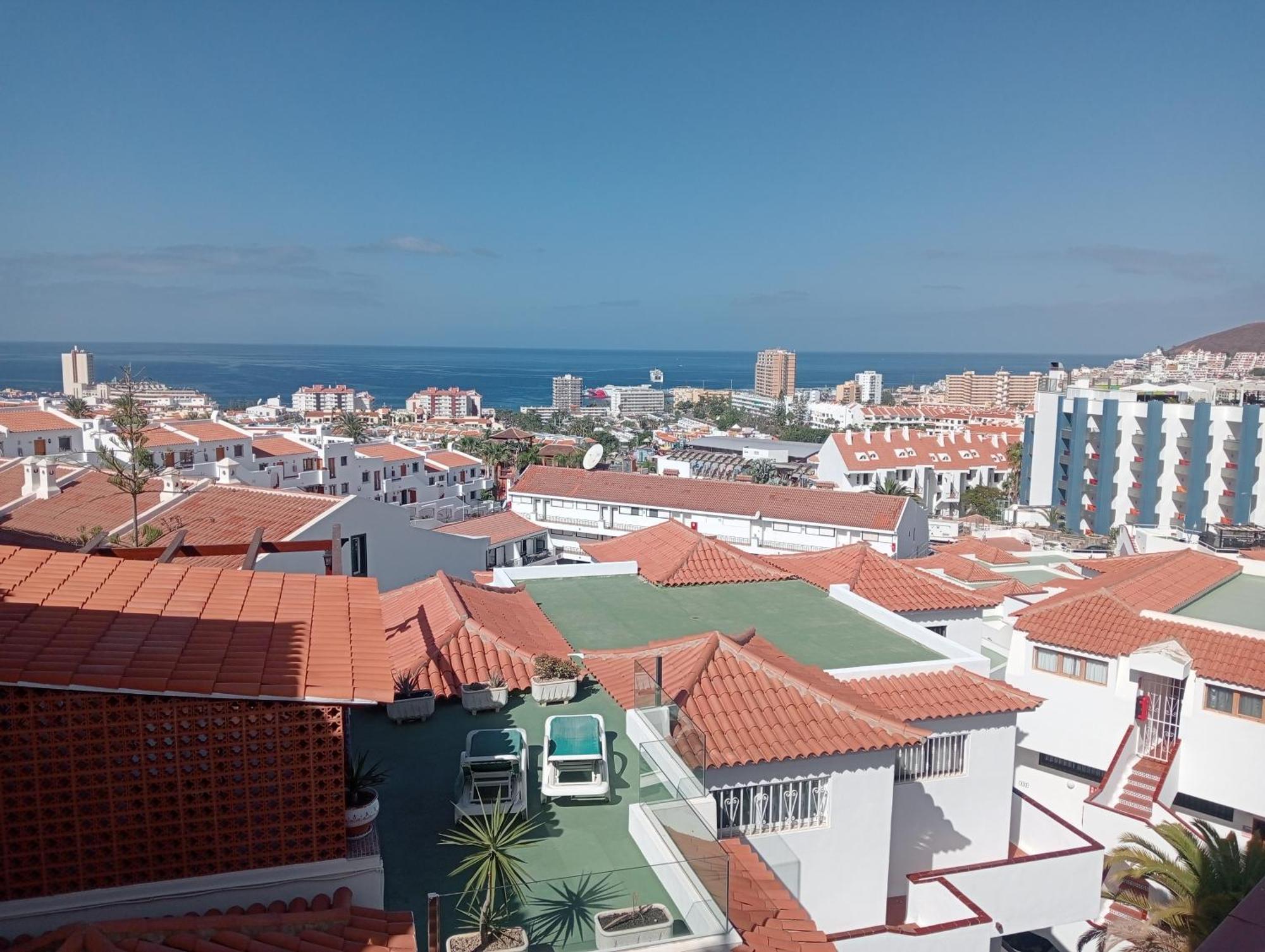 Greatly Located Apartment With Heated Pool, Los Cristianos Los Cristianos  Eksteriør billede